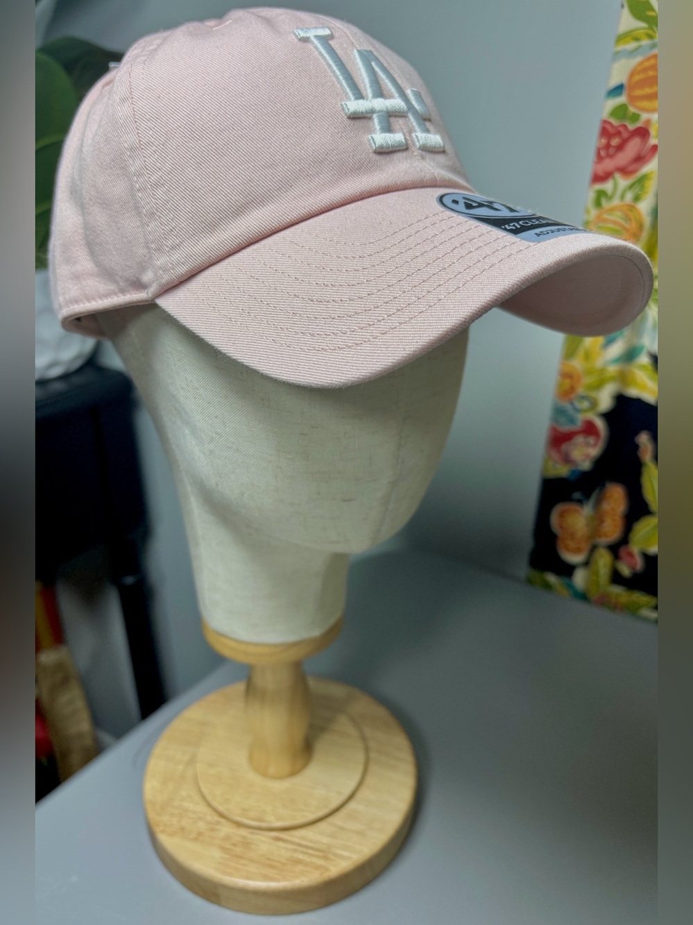 '47 Los Angeles Dodgers Pink American Eagle Baseball Hat - Picture 2 of 5